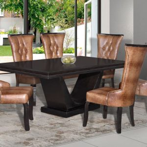 Classic Dining Room Suite