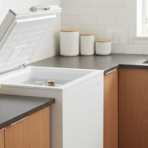 Univa CF 210 Chest Freezer -White