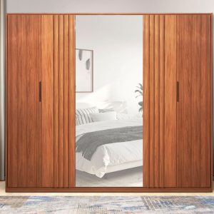 Attrice Wardrobe