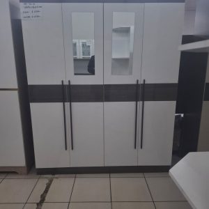 MF 761-4 Door white + black oak